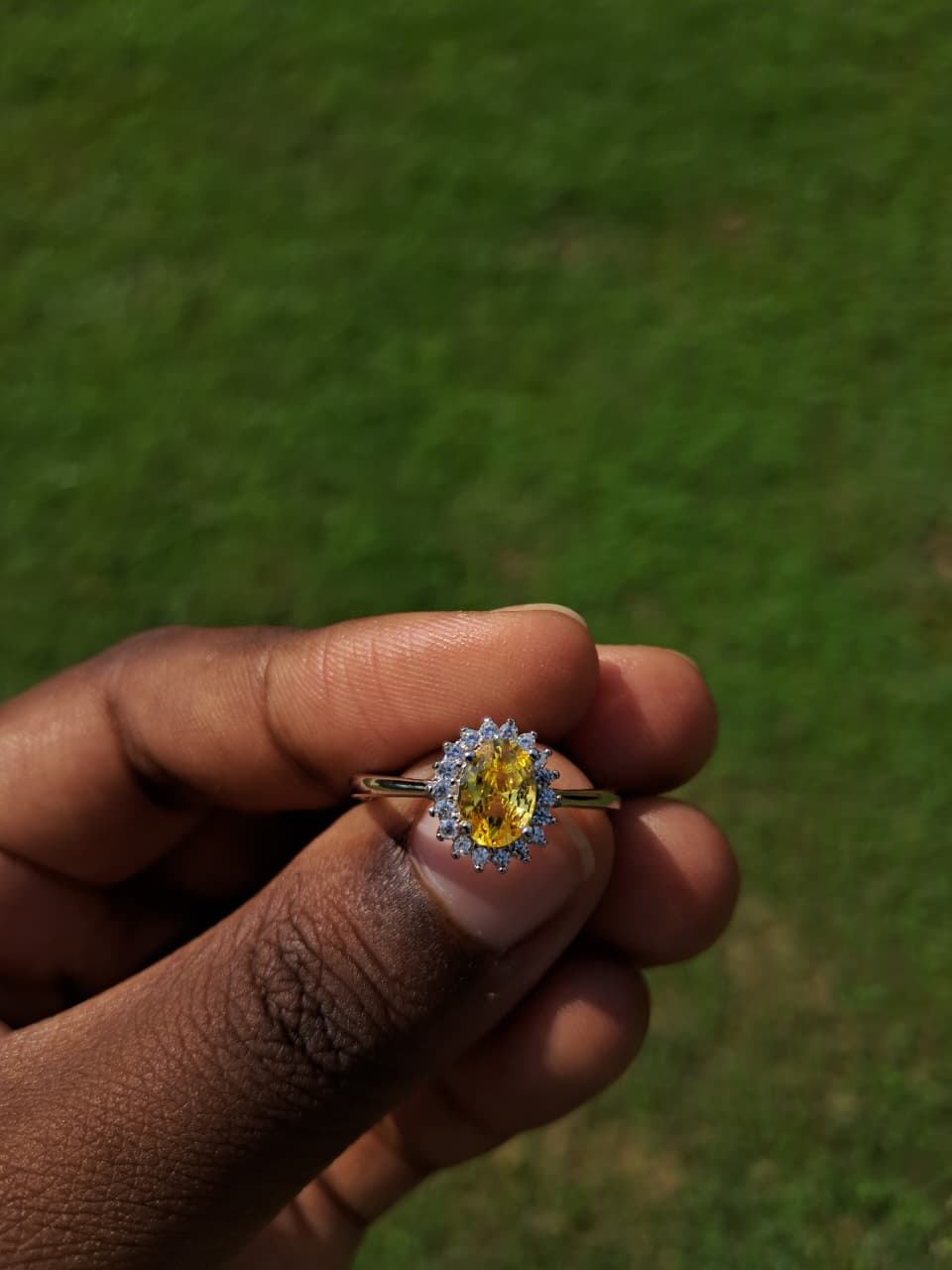 Chiara Ring R650
