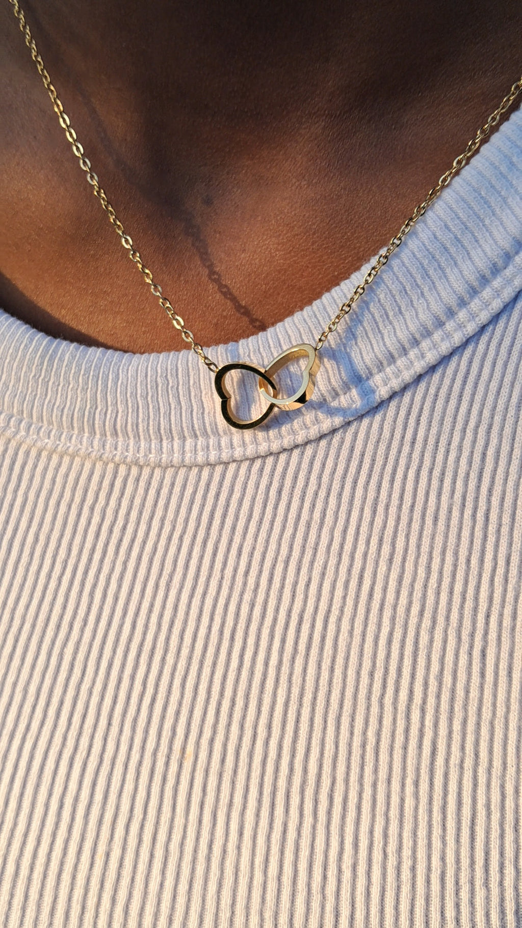 Zahia necklace R200